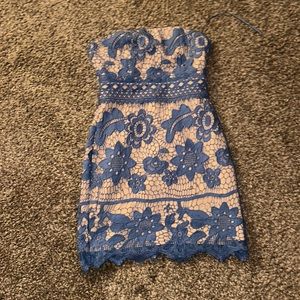 lace strapless dress